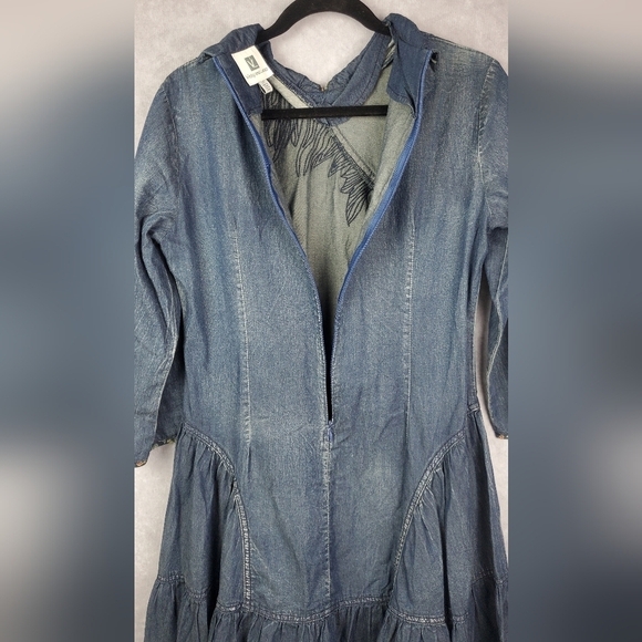 Elegant Blue Midi Dress - Picture 9 of 12